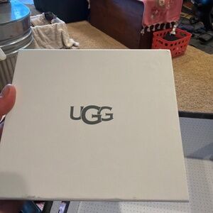 Ugg sheepskin and sure care kit